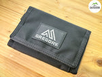 โหลดรูปภาพลงในเครื่องมือใช้ดูของ Gallery Trifold Wallet
