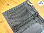 โหลดรูปภาพลงในเครื่องมือใช้ดูของ Gallery Trifold Wallet
