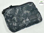 โหลดรูปภาพลงในเครื่องมือใช้ดูของ Gallery Coin Pouch
