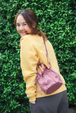 โหลดรูปภาพลงในเครื่องมือใช้ดูของ Gallery Ladybird Mini Bucket
