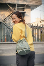 โหลดรูปภาพลงในเครื่องมือใช้ดูของ Gallery Ladybird 2 Way Bucket
